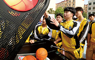 鄭州汽修學校_街頭籃球